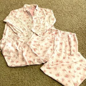 Lightly worn Charter Club 2-pc cozy “flannel-type” pink floral pajama set sz 1XL